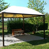 Gazebo 3x3 piantoni con gronda