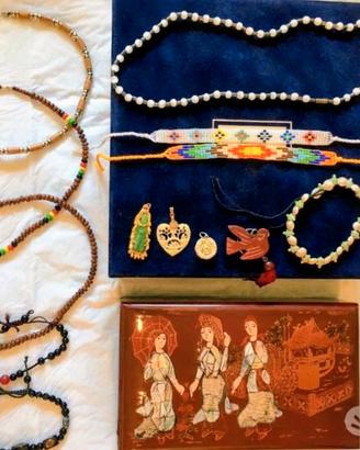 Collane bracciali pendenti nuovi