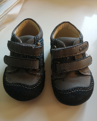 Scarpine chicco numero 18