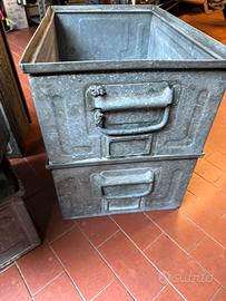 Cassette impilabili Vintage zincate