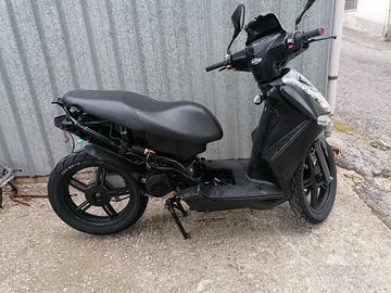 Smembro per ricambi kymco agility r16 50 4 tempi