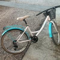 Mountain bike da ragazza