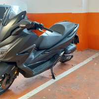 Honda forza 125