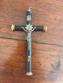 Croce pettorale memento mori con teschio fine 800