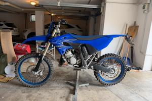 YAMAHA YZ 125 2022 TARGATA!