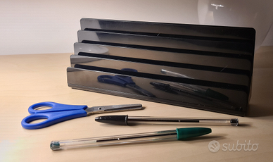 Portacarte Rexite PODIO 921 design