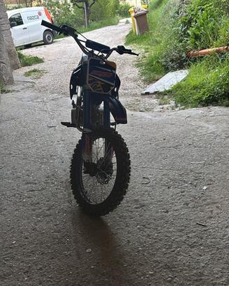Pit bike 125
