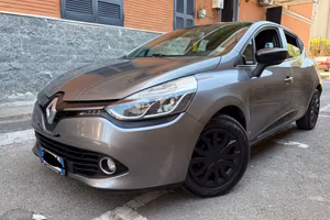Renault Clio 1.2 75CV GPL 5 porte anno 2015