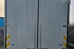 Box isolato uso magazzino