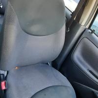 TOYOTA YARIS 2003 - TAPPEZZERIA