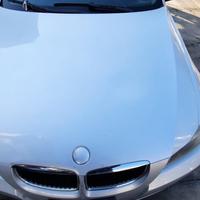 BMW 320D ANNO 2010 - COFANO ANTERIORE
