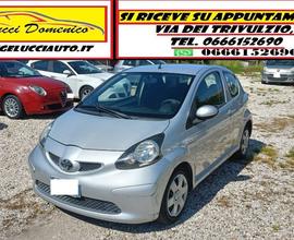 TOYOTA Aygo SI NEOPATENTATI GPL OPZIONALE