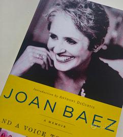 🎶  Vita di Joan Baez - come nuovo