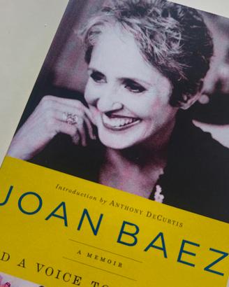🎶  Vita di Joan Baez - come nuovo