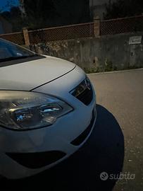 Opel meriva per ricambi