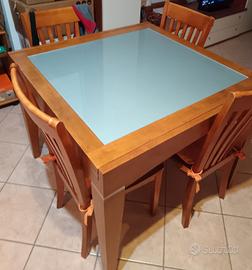 tavolo per 4 posti allungabile diventa  per  8 /10