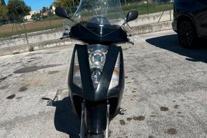 SCOOTER 125 HONDA