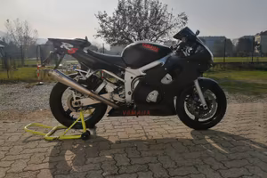 Yamaha R6 carburatori 