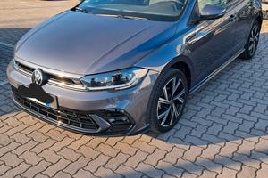 Volkswagen Polo 1.0 95 cv R-line