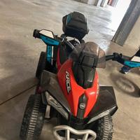 Quad elettrico con luci e suoni