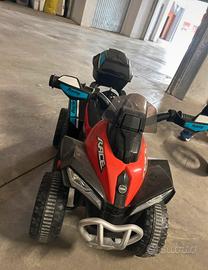 Quad elettrico con luci e suoni