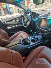 maserati ghibli 3000v6 