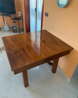 Tavolo in legno massello Termoli