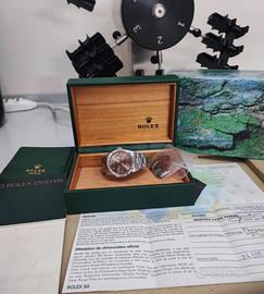 Orologio Rolex Oyster Perpetual Date in acciaio Re