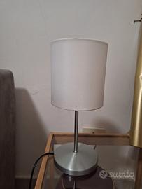 lampada da comodino ikea