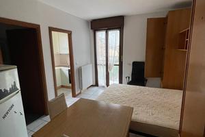 Voghera(PV):MonoUltPiano+k+b+pAuto+balc430+30