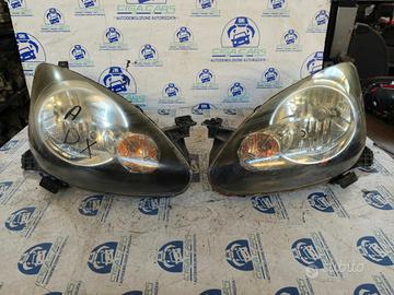 TOYOTA AYGO 2008 FARI ANTERIORI SINISTRO E DESTRO