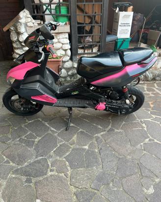 aprilia sr r 50