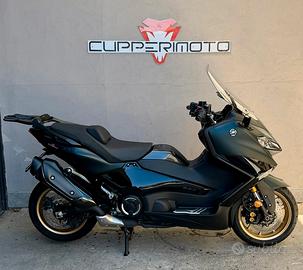Yamaha TMAX 560 TECH