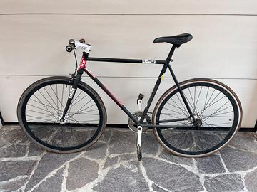 Bici scatto fisso