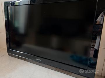 Tv lcd sharp 32 pollici HD
