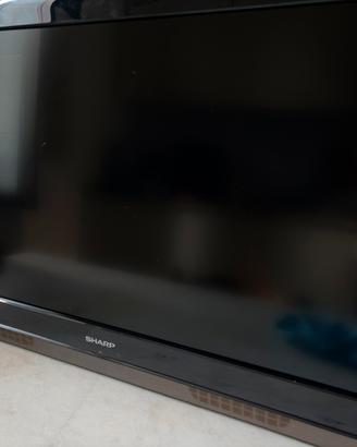 Tv lcd sharp 32 pollici HD