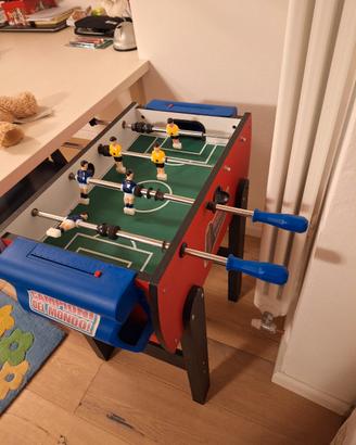 Calcetto balilla da bambino