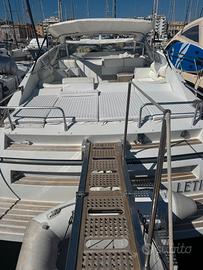 Pershing 40