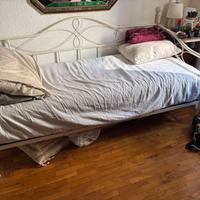 Letto singolo divano
