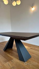 Tavolo ELIOT WOOD DRIVE by CATTELAN, come nuovo