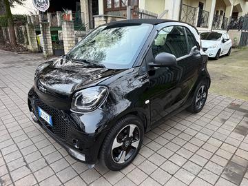 Smart ForTwo EQ Racingreen (22kW)