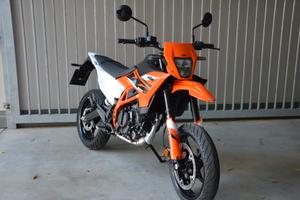 KTM 125 SMC R