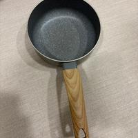 Pentola antiaderente piano induzione