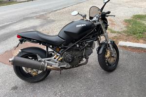 DUCATI MONSTER 900