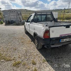fiat strada