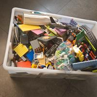 Lego Cassa 11kg  L 36 cm P 55 cm H 21cm