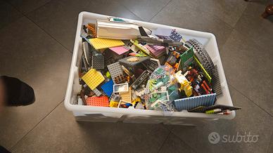 Lego Cassa 11kg  L 36 cm P 55 cm H 21cm