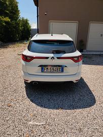 Megane sporter 1.5 dci  110cv EDC