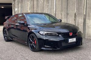 HONDA Civic 2.0 Type-R