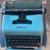 Macchina da scrivere vintage olivetti